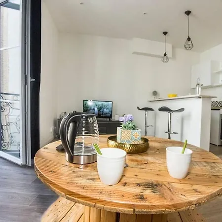 L'escale Topdestination-bourg Apartment